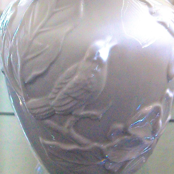 GRACES TEAWARE PITCHER PORCELAIN - Picture 6 of 6